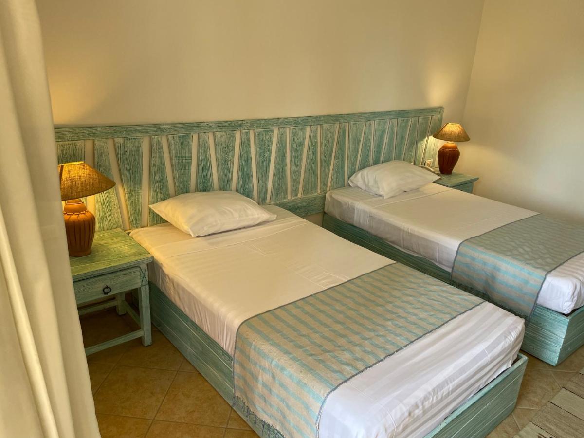 Blue Lagoon View Resort & Spa Marsa Alam Exterior foto